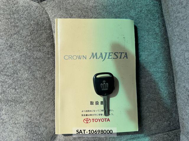 Toyota CROWN MAJESTA 2000-07 8561531-28