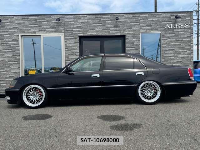 Toyota CROWN MAJESTA 2000-07 8561531-4
