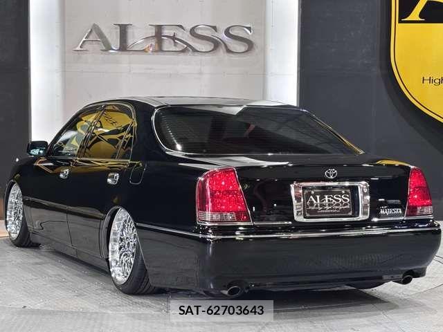 Toyota CROWN MAJESTA 2002-07 8626263-12