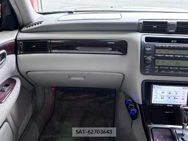 Toyota CROWN MAJESTA 2002-07 8626263-18