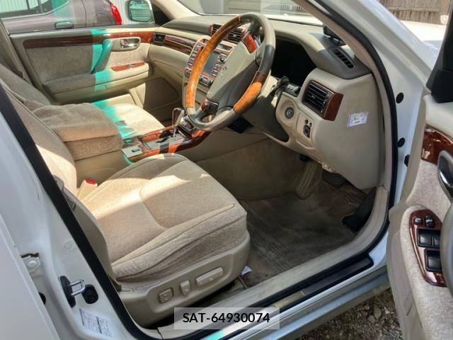 Toyota CROWN MAJESTA 2000-12 8626264-8