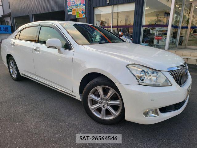 Toyota CROWN MAJESTA 2010-03 8658535-0