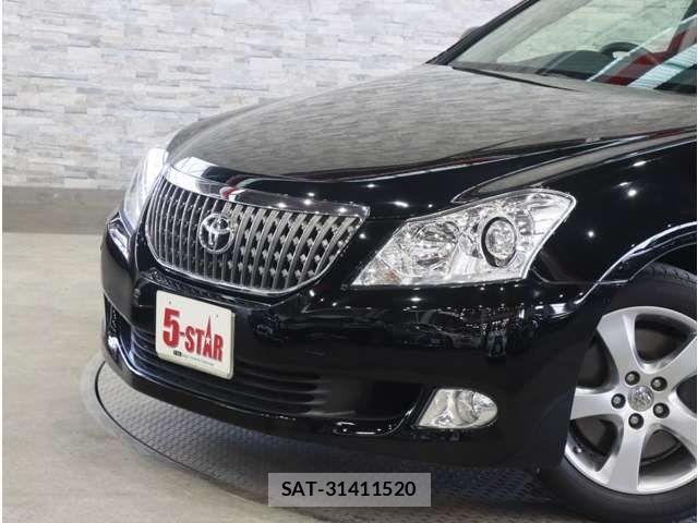 Toyota CROWN MAJESTA 2012-02 8685342-15