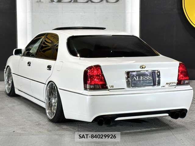 Toyota CROWN MAJESTA 2002-07 8741323-10