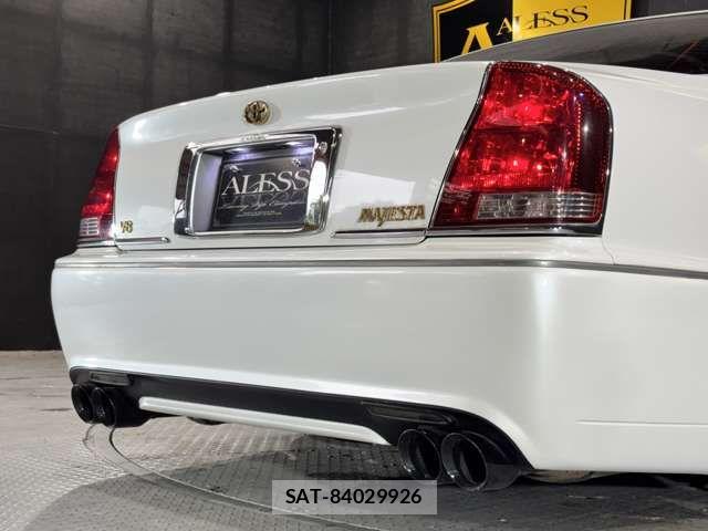 Toyota CROWN MAJESTA 2002-07 8741323-6
