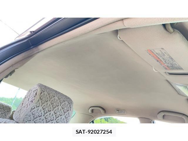Toyota CROWN MAJESTA 1999-11 8779840-9
