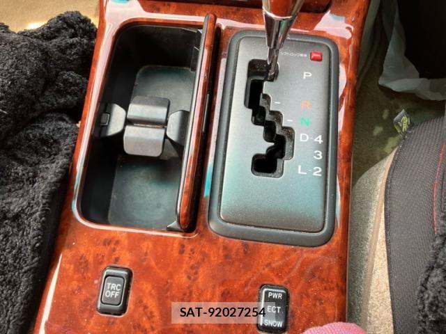 Toyota CROWN MAJESTA 1999-11 8779840-16
