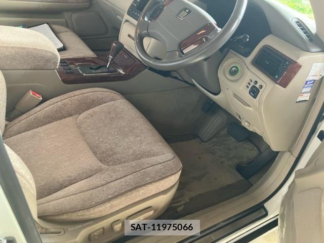 Toyota CROWN MAJESTA 2001-10 8779839-12