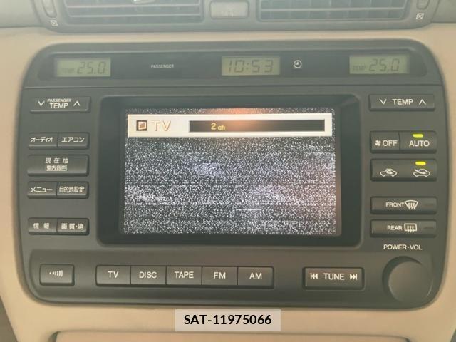 Toyota CROWN MAJESTA 2001-10 8779839-17