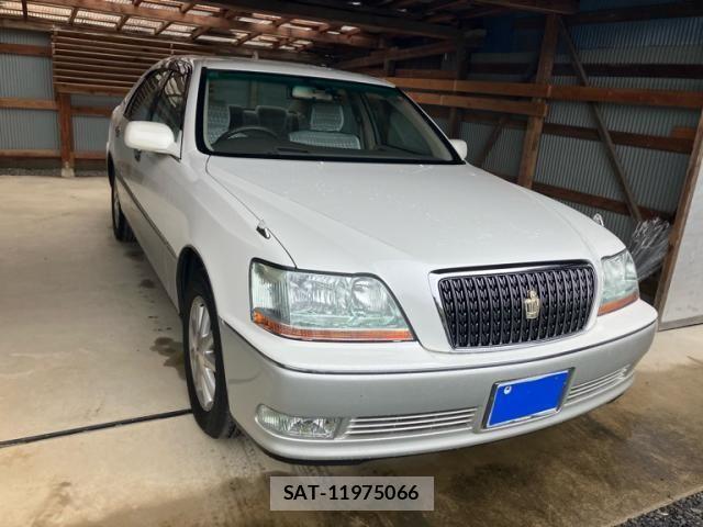 Toyota CROWN MAJESTA 2001-10 8779839-1
