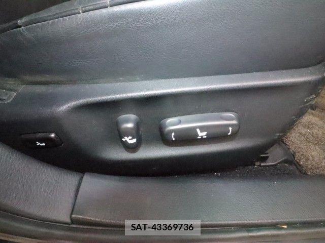 Toyota CROWN MAJESTA 2008-09 8879219-9