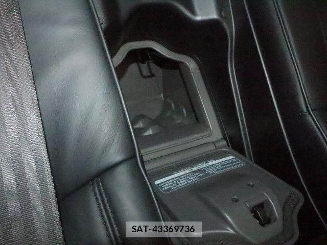 Toyota CROWN MAJESTA 2008-09 8879219-14