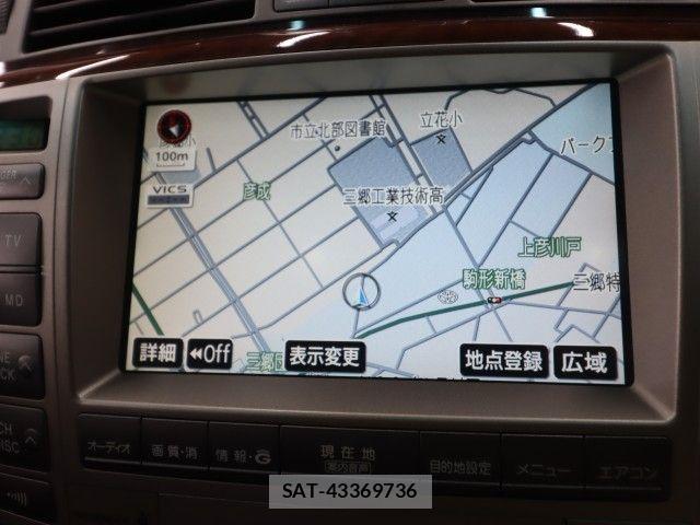 Toyota CROWN MAJESTA 2008-09 8879219-16