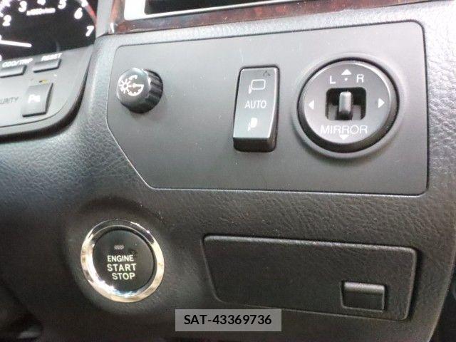 Toyota CROWN MAJESTA 2008-09 8879219-25