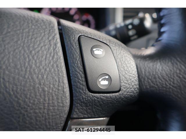 Toyota CROWN MAJESTA 2005-10 1345721-12