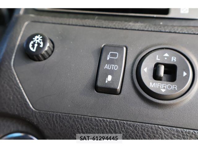 Toyota CROWN MAJESTA 2005-10 1345721-6