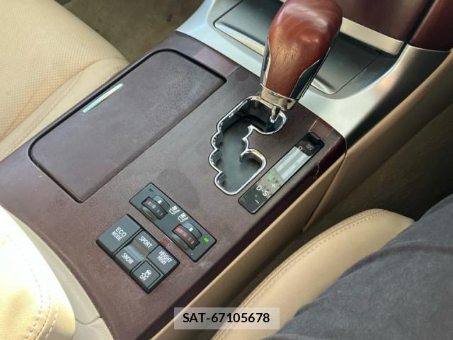 Toyota CROWN MAJESTA 2013-02 2319230-19