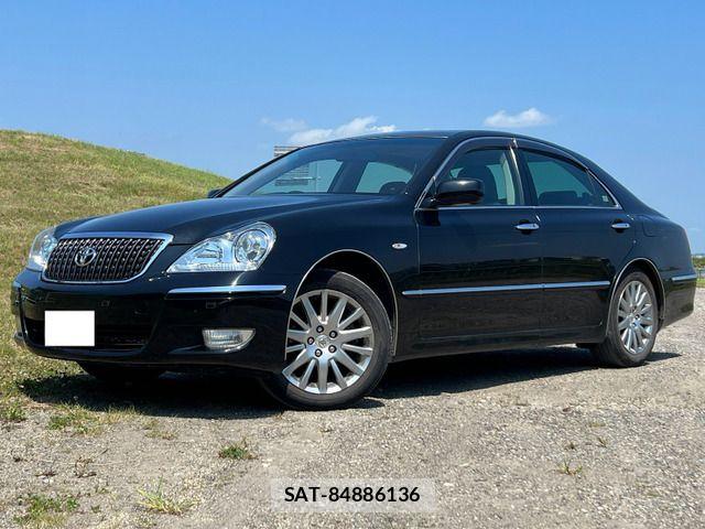 Toyota CROWN MAJESTA 2006-11 8365262-12
