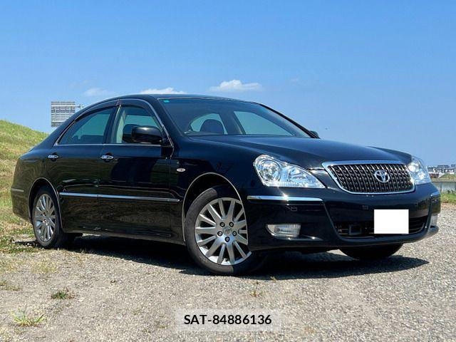 Toyota CROWN MAJESTA 2006-11 8365262-2