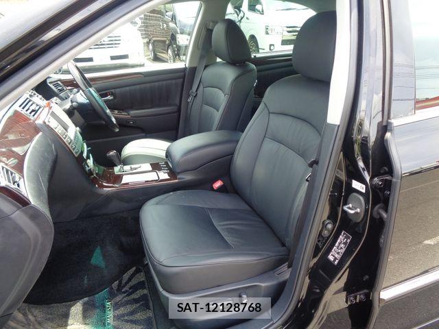 Toyota CROWN MAJESTA 2006-11 8365264-11