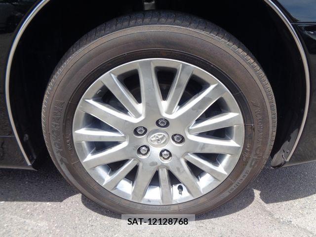 Toyota CROWN MAJESTA 2006-11 8365264-8