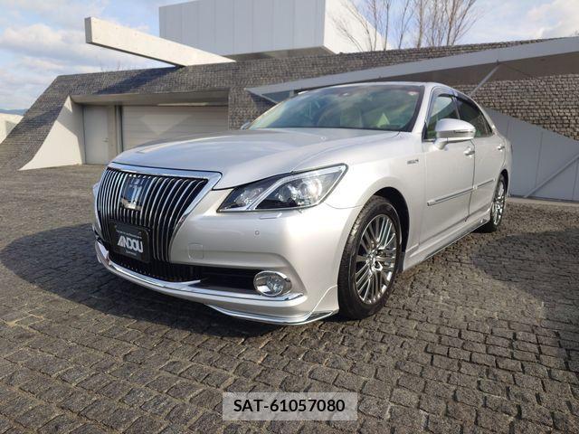 Toyota CROWN MAJESTA 2018-03 2776396-0