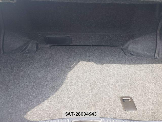 Toyota CROWN MAJESTA 2013-11 5863517-21