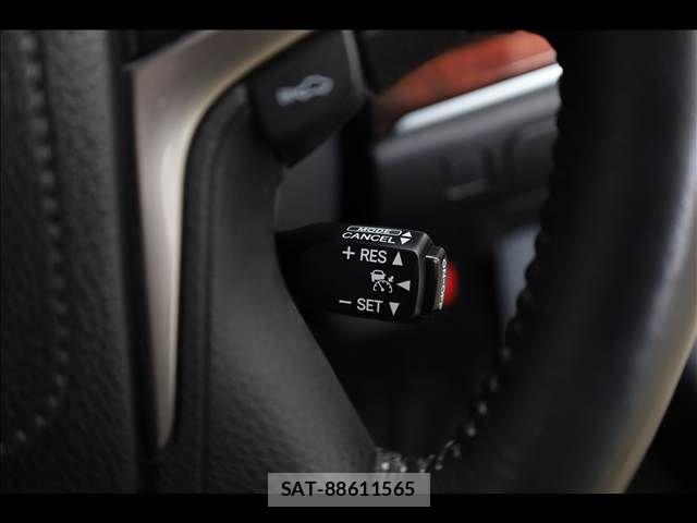 Toyota CROWN MAJESTA 2013-10 5863516-14