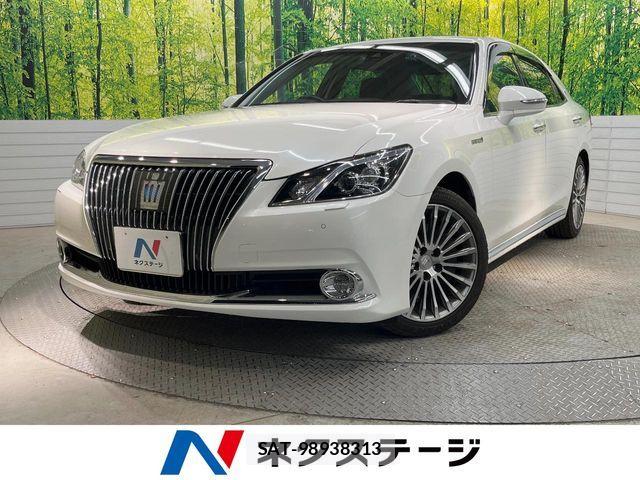 Toyota CROWN MAJESTA 2016-09 6010632-0