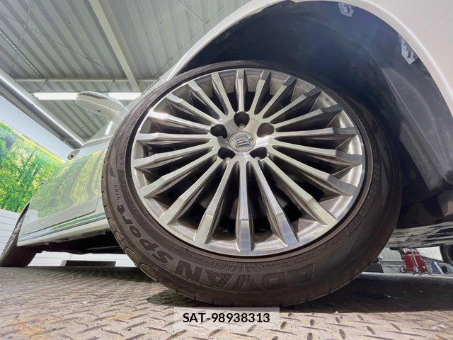 Toyota CROWN MAJESTA 2016-09 6010632-12