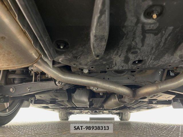 Toyota CROWN MAJESTA 2016-09 6010632-18
