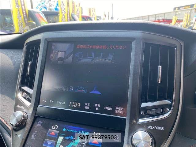 Toyota CROWN MAJESTA 2014-01 6010647-5