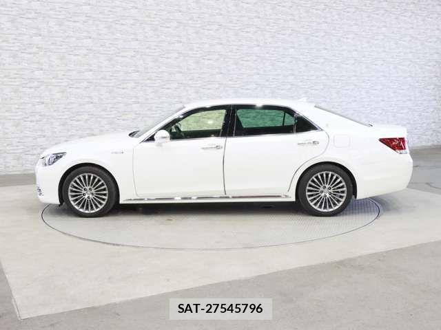 Toyota CROWN MAJESTA 2014-10 6271346-12