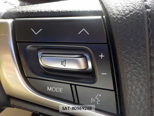 Toyota CROWN MAJESTA 2016-06 6544542-13