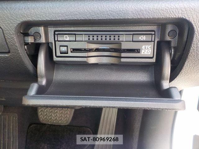 Toyota CROWN MAJESTA 2016-06 6544542-16