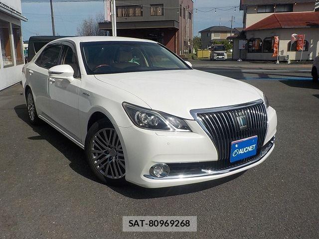 Toyota CROWN MAJESTA 2016-06 6544542-4