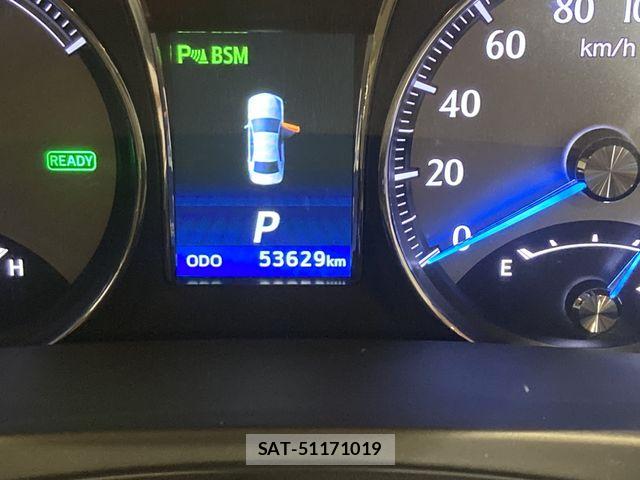 Toyota CROWN MAJESTA 2014-01 6641388-16