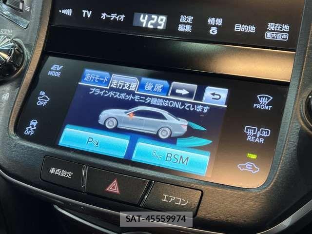 Toyota CROWN MAJESTA 2013-10 6641391-8