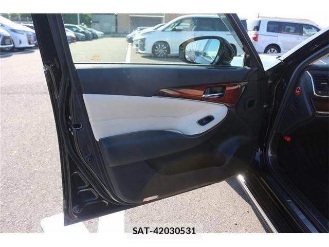 Toyota CROWN MAJESTA 2013-12 6903618-26