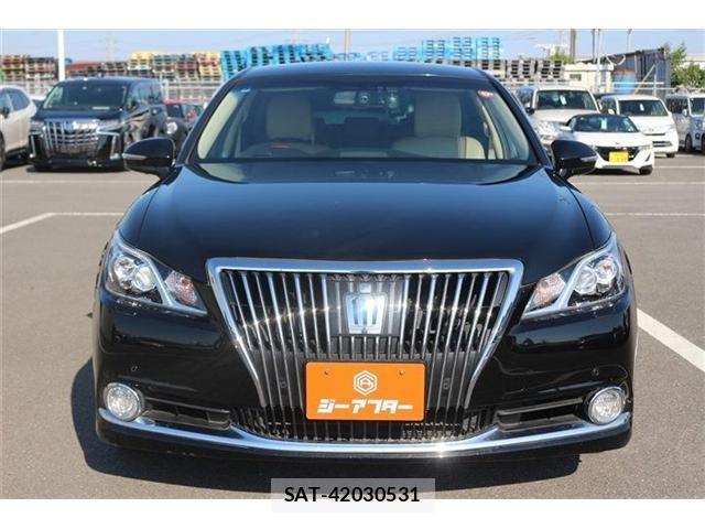 Toyota CROWN MAJESTA 2013-12 6903618-6
