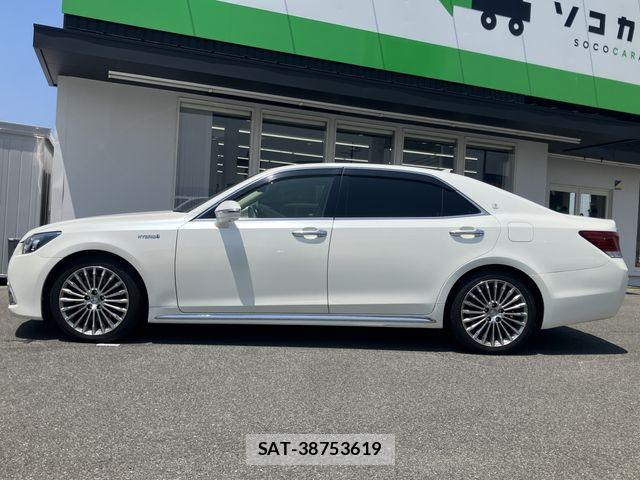 Toyota CROWN MAJESTA 2014-06 6992727-21