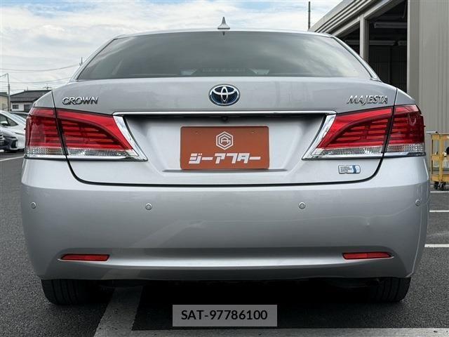 Toyota CROWN MAJESTA 2013-10 7216543-10