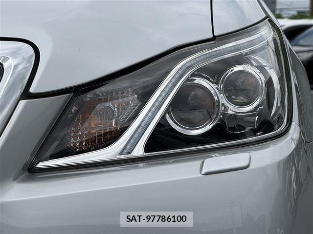 Toyota CROWN MAJESTA 2013-10 7216543-16