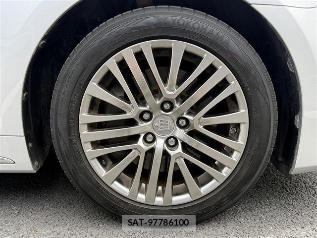 Toyota CROWN MAJESTA 2013-10 7216543-22