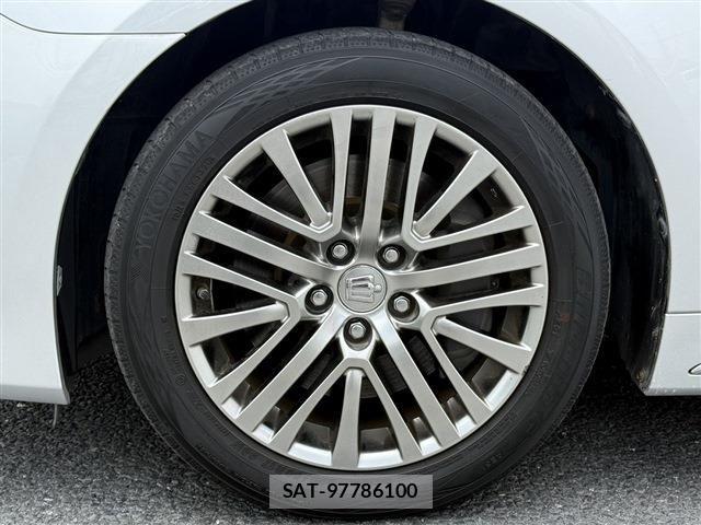 Toyota CROWN MAJESTA 2013-10 7216543-25