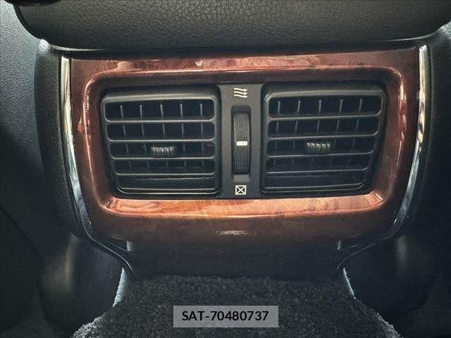 Toyota CROWN MAJESTA 2013-12 7216539-20