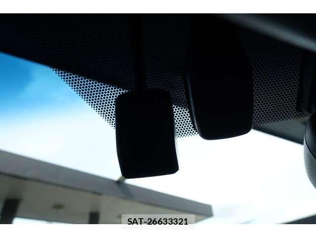 Toyota CROWN MAJESTA 2014-06 7250255-2