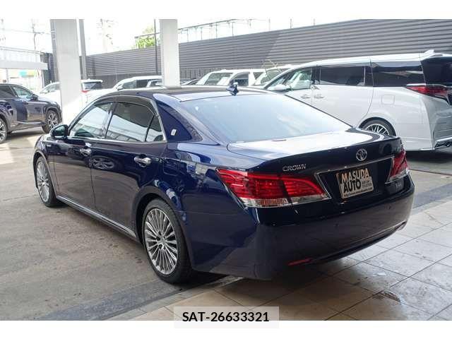 Toyota CROWN MAJESTA 2014-06 7250255-6