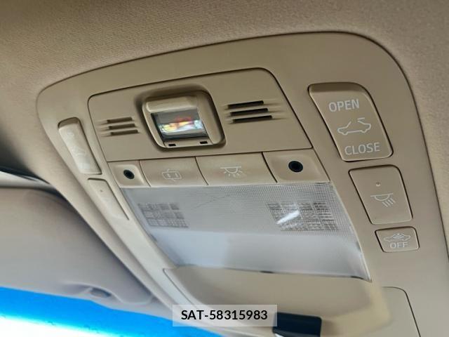 Toyota CROWN MAJESTA 2015-06 7326364-23