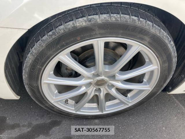 Toyota CROWN MAJESTA 2016-12 7326361-11